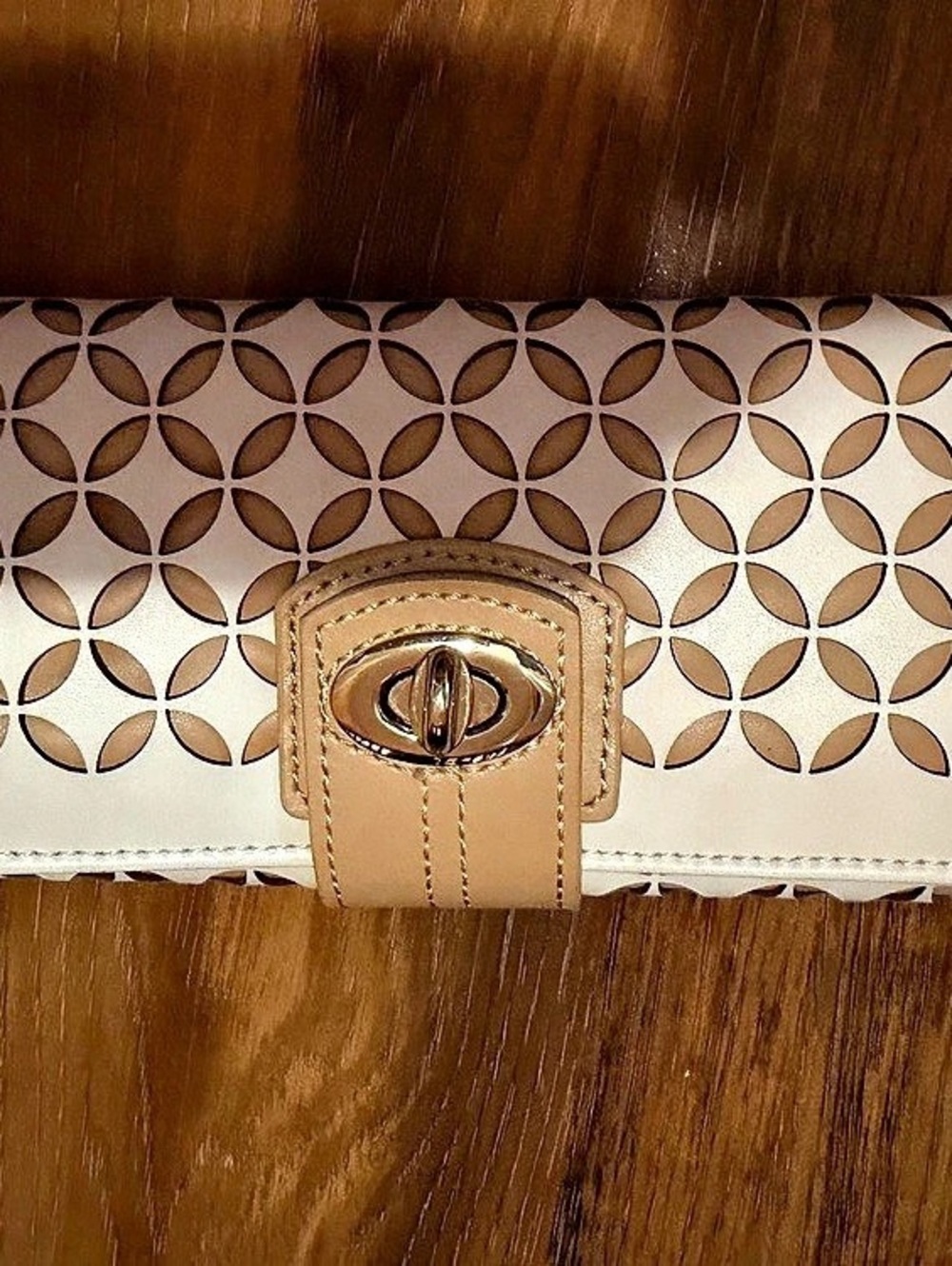 Wolf Geometric Wallet in Cream & Brown